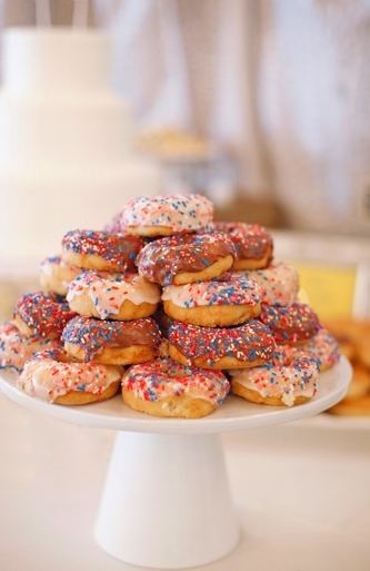 brunch wedding, donut tower