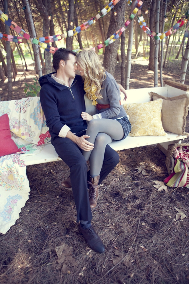 These Fall Engagement Shoot Outfits Are Pretty Much Flawless